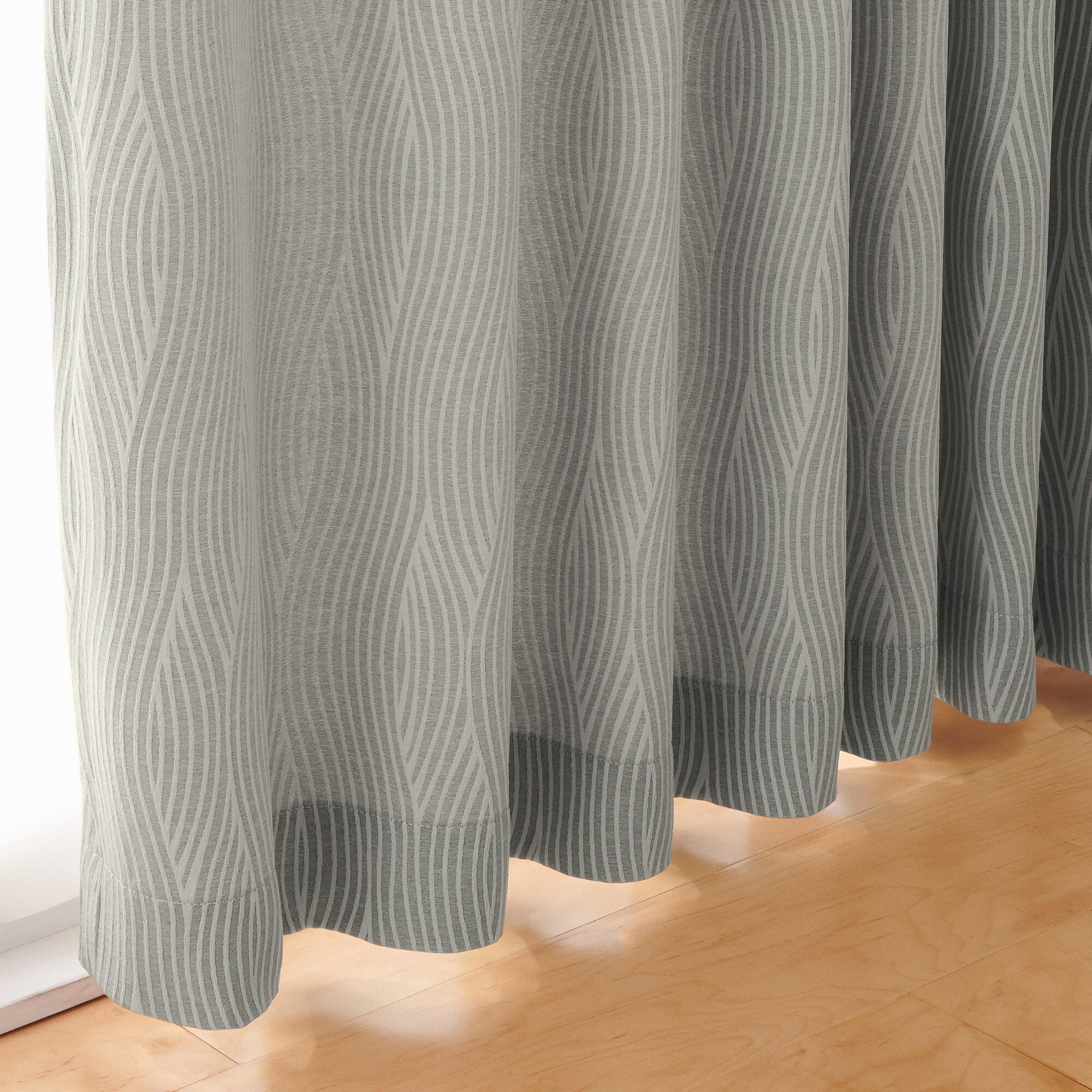 ポリエステルジャガード織波プリーツカーテン／グレー