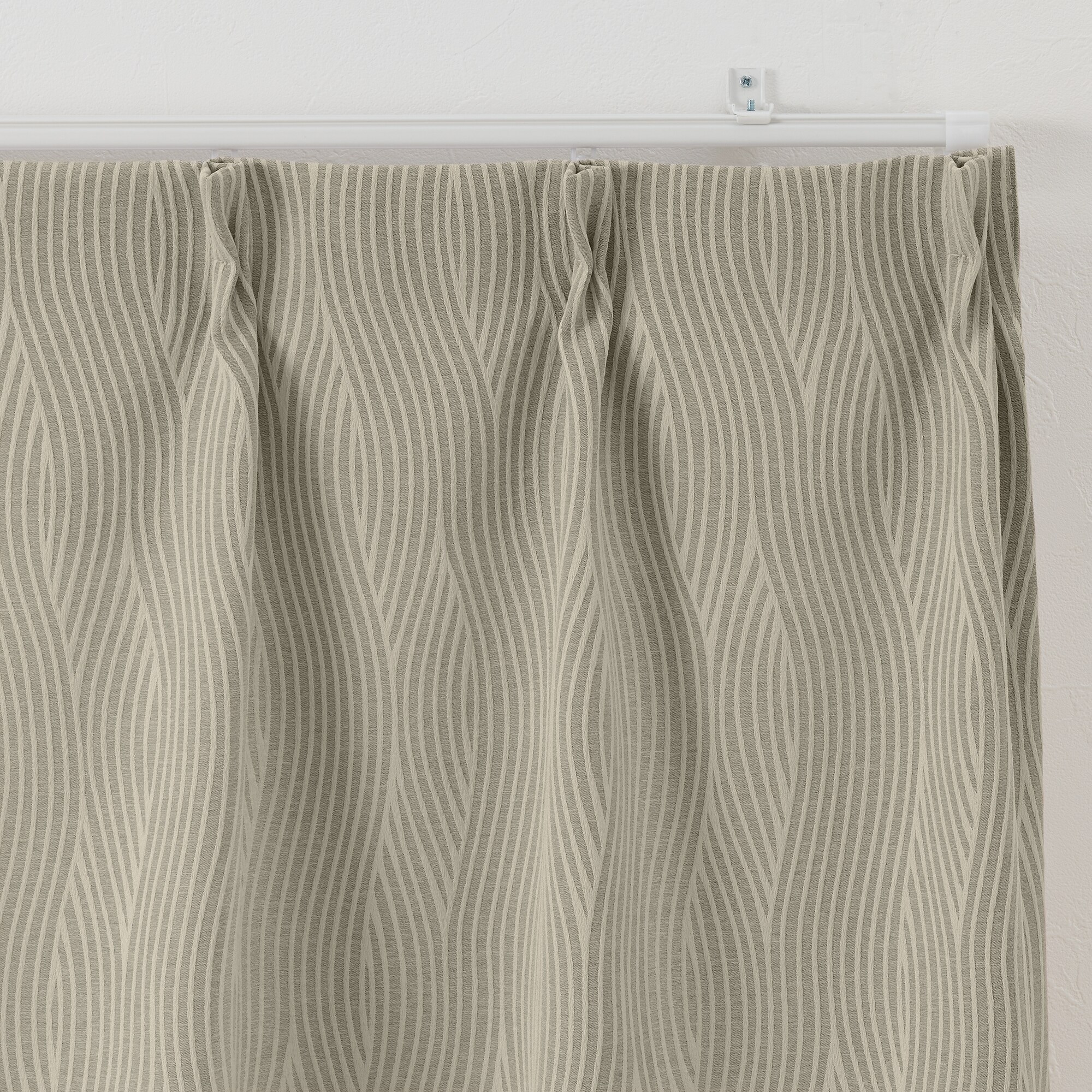 ポリエステルジャガード織波プリーツカーテン／グレー