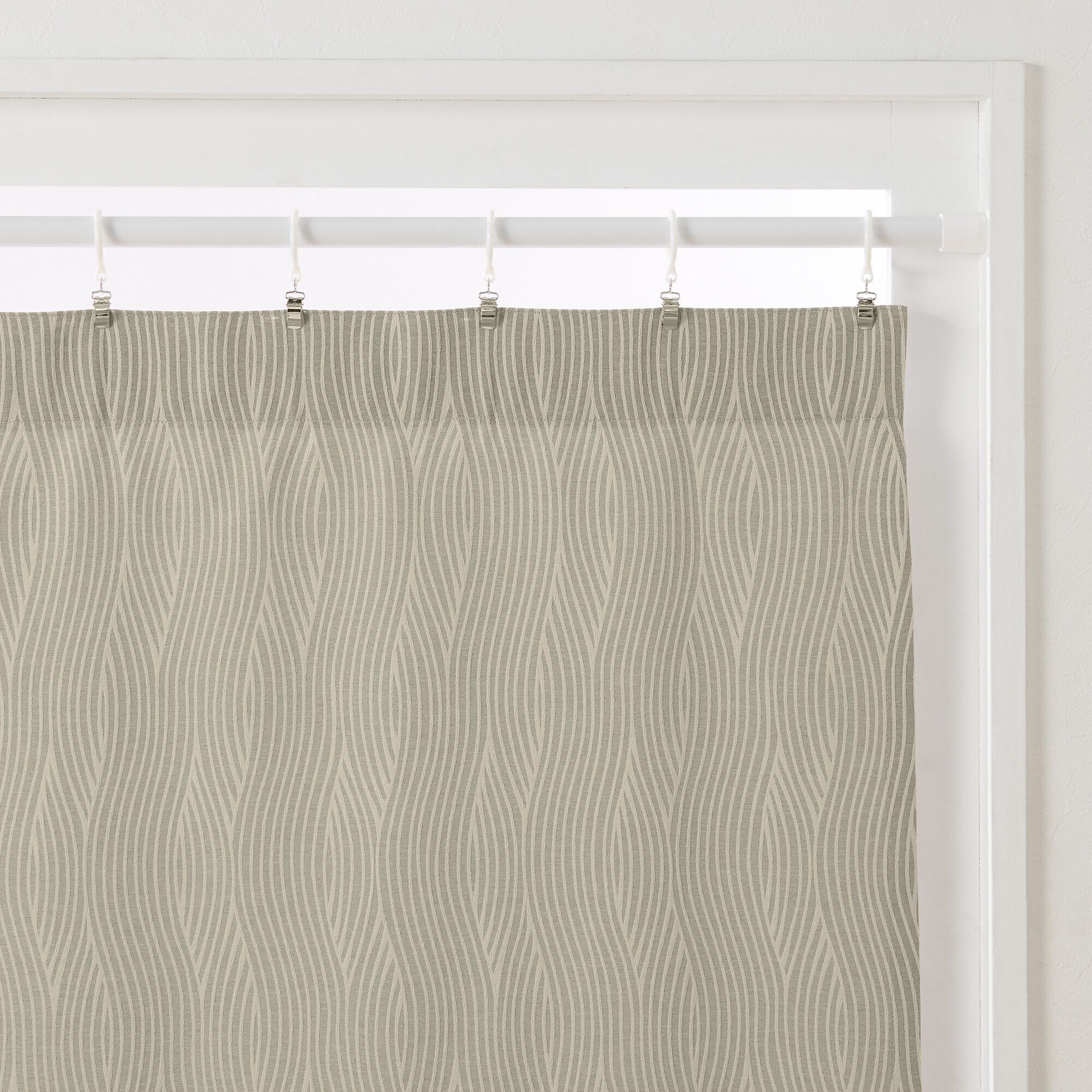 ポリエステルジャガード織波ノンプリーツカーテン／ベージュ