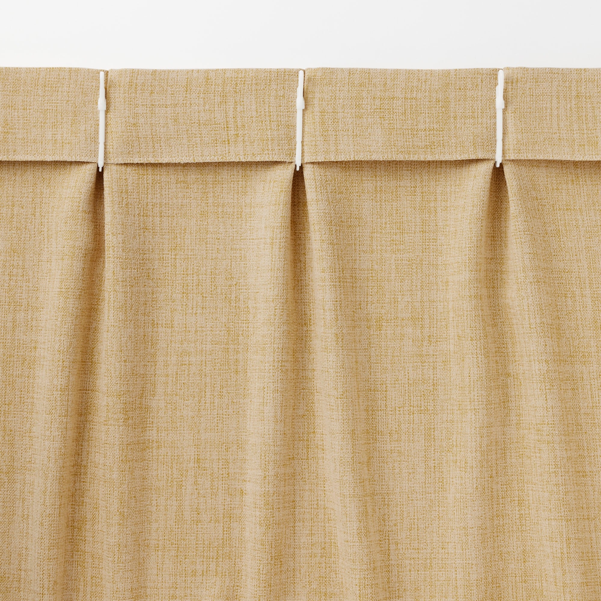 ポリエステルマット織プリーツカーテン／マスタード