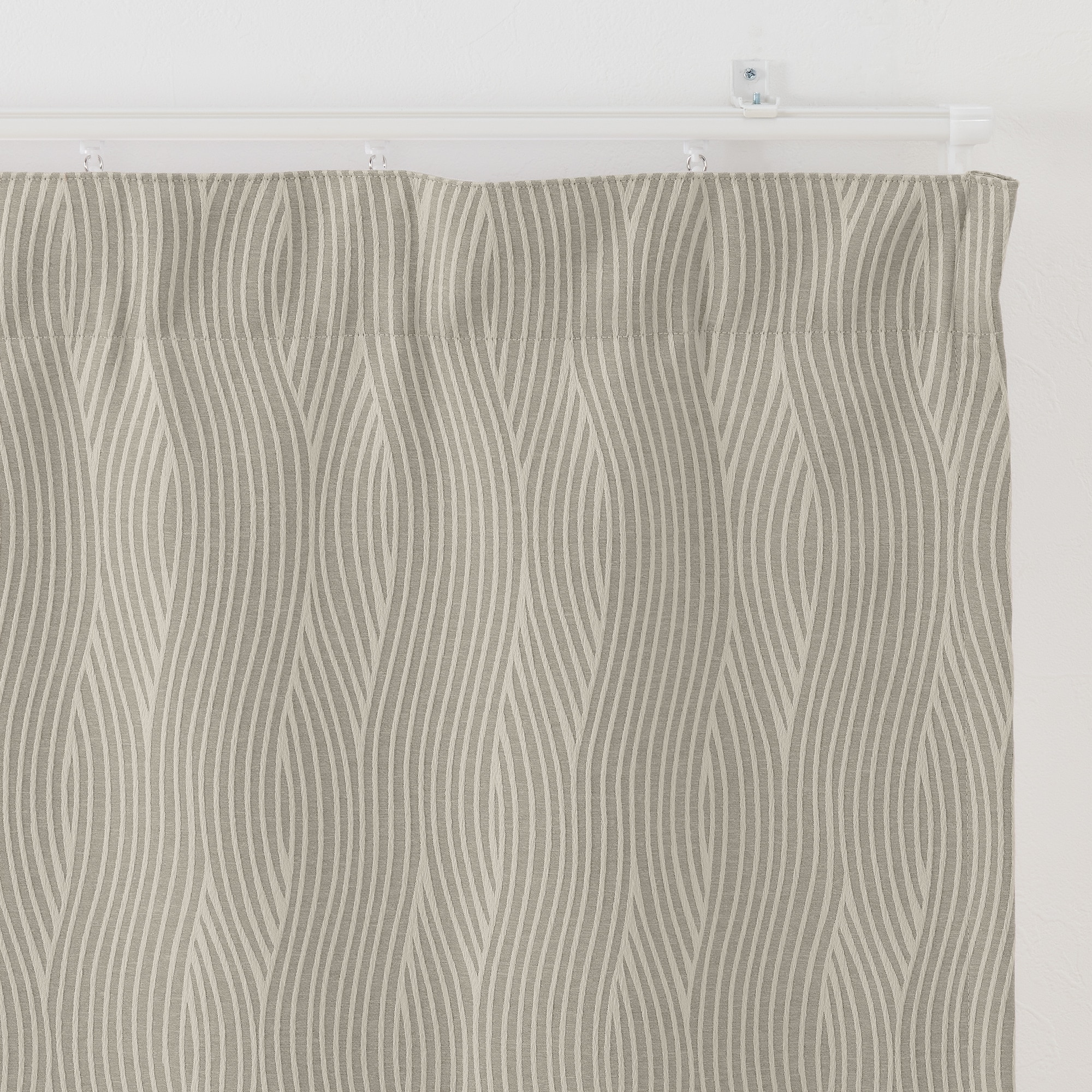 ポリエステルジャガード織波ノンプリーツカーテン／遮光裏地付／ダークグレー