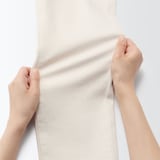 ストレッチデニムスリムパンツ　股下７５　生成