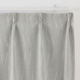 ポリエステルジャガード織波プリーツカーテン／遮光裏地付／ベージュ