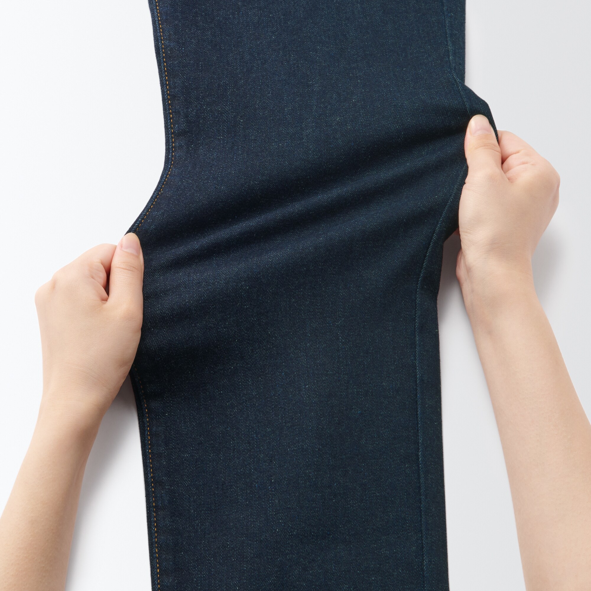 スーパーストレッチデニムスキニーパンツ　股下７６ｃｍ　ダークネイビー