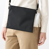 ポリエチレン吊るせる小分けボトル