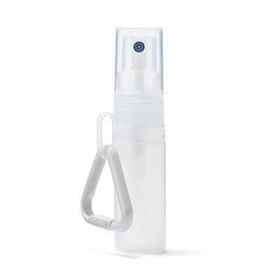 ポリエチレン吊るせる小分けボトル　スプレータイプ　カラビナ付　１５ｍＬ