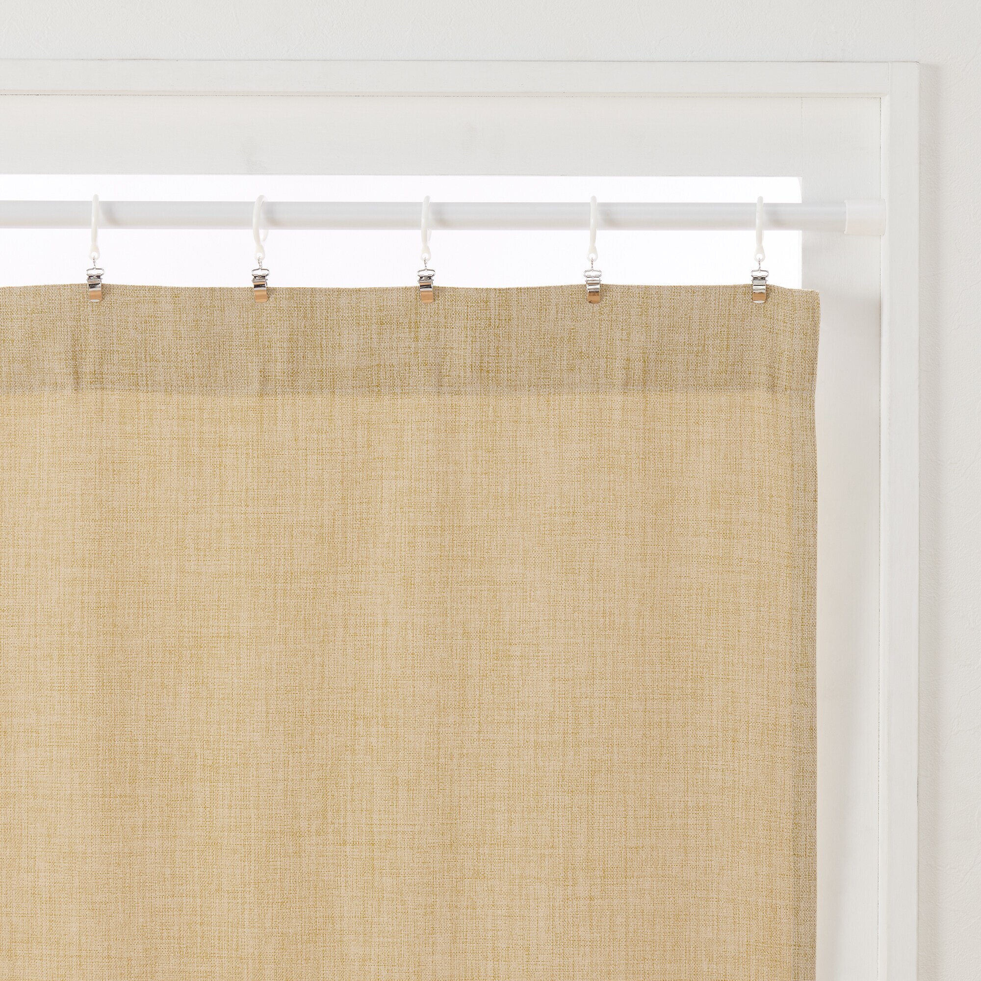 ポリエステルマット織ノンプリーツカーテン／マスタード