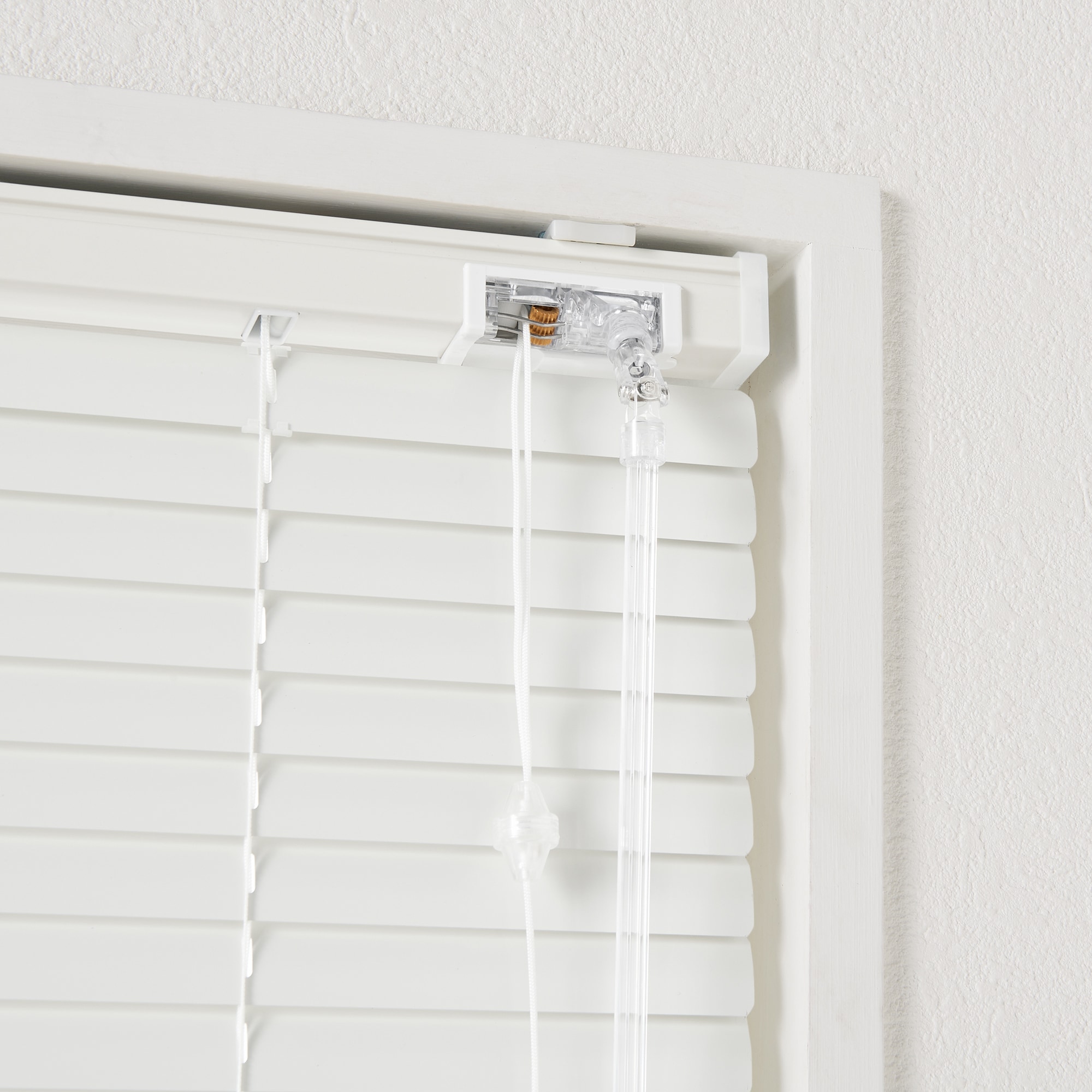 アルミブラインド／白