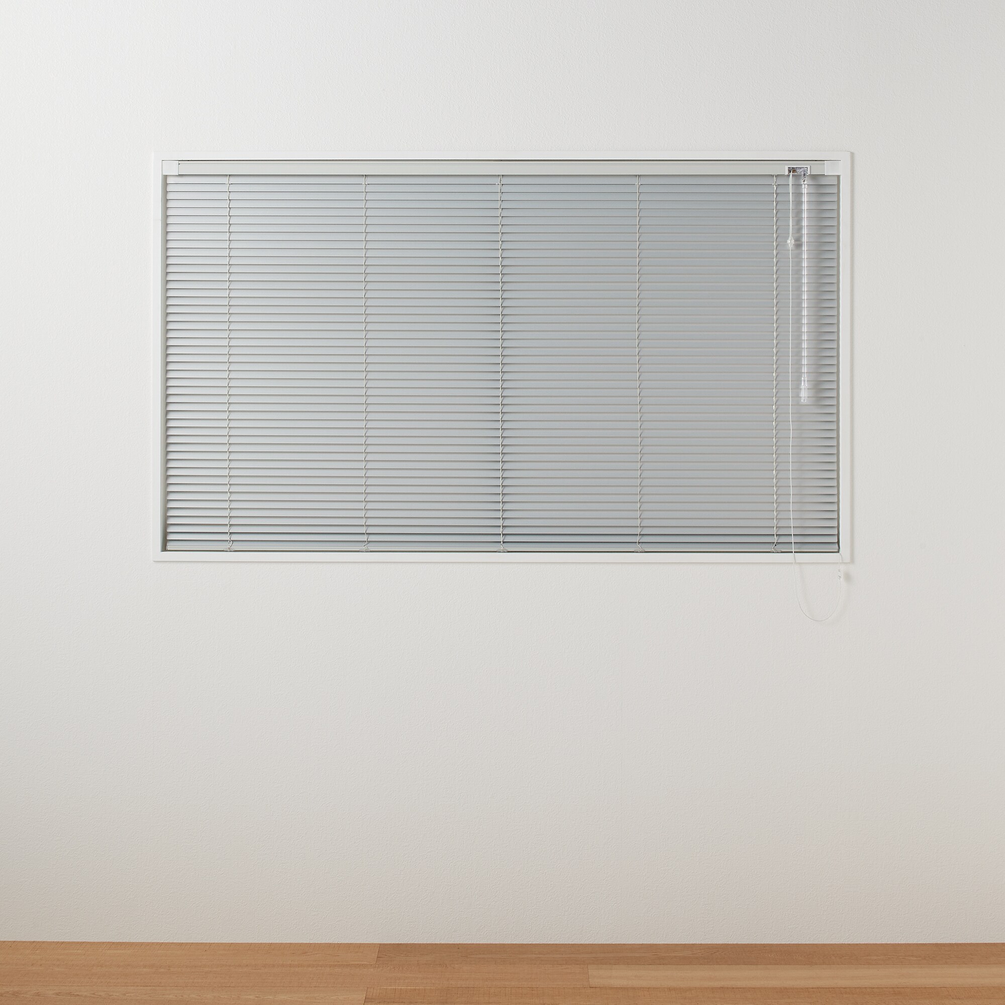 アルミブラインド／白