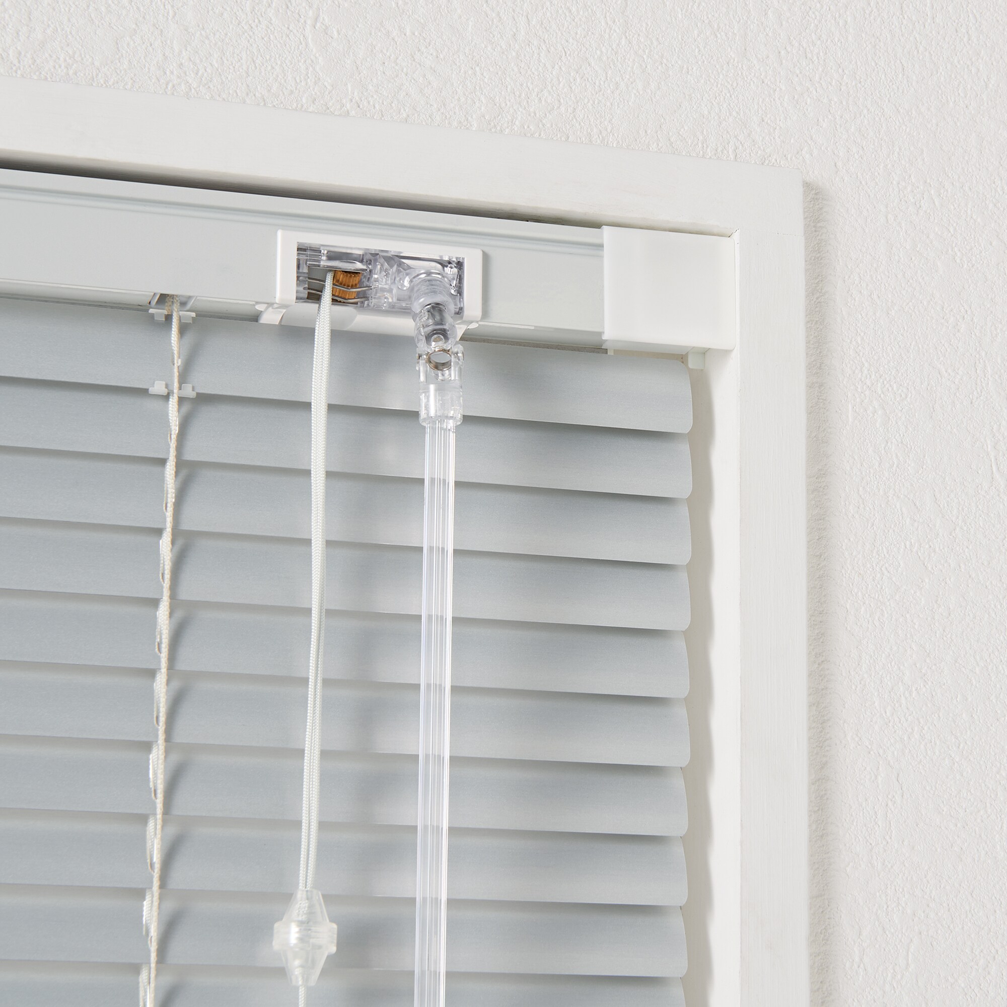 アルミブラインド／白