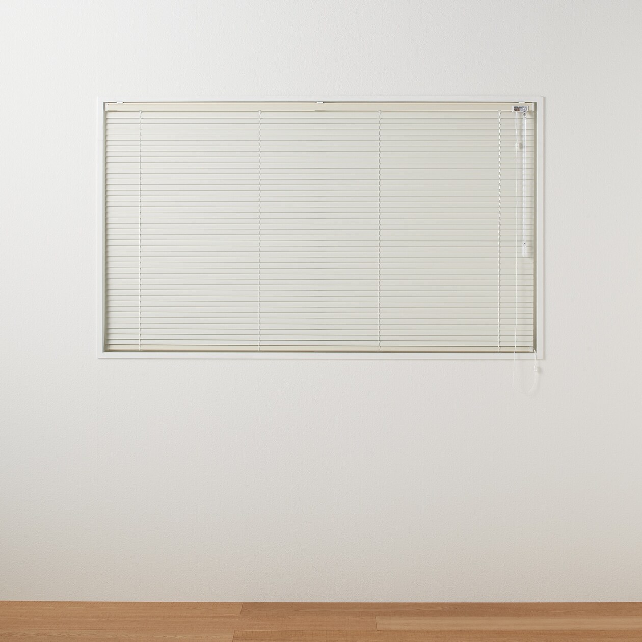 アルミブラインド／アイボリー