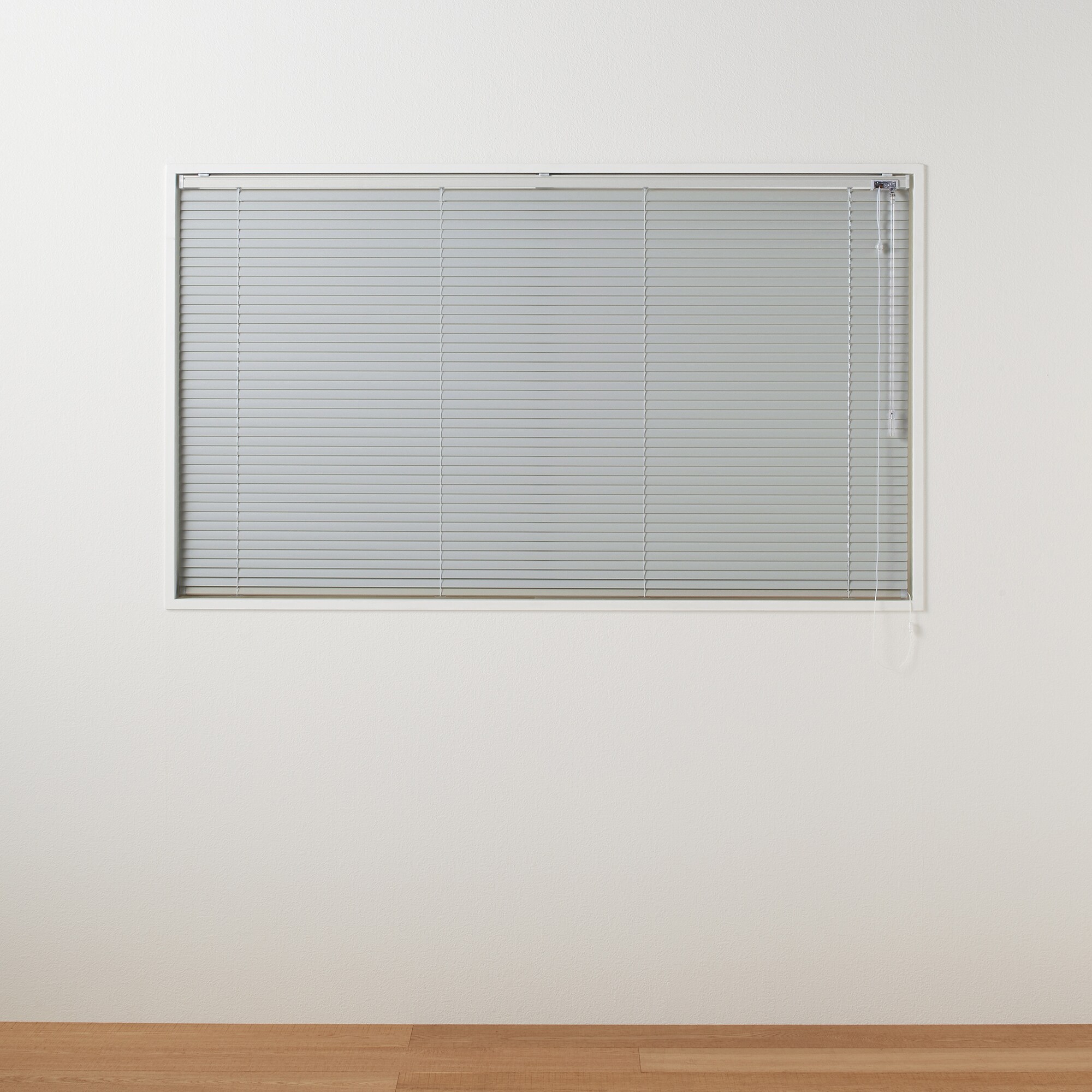 アルミブラインド／シルバー