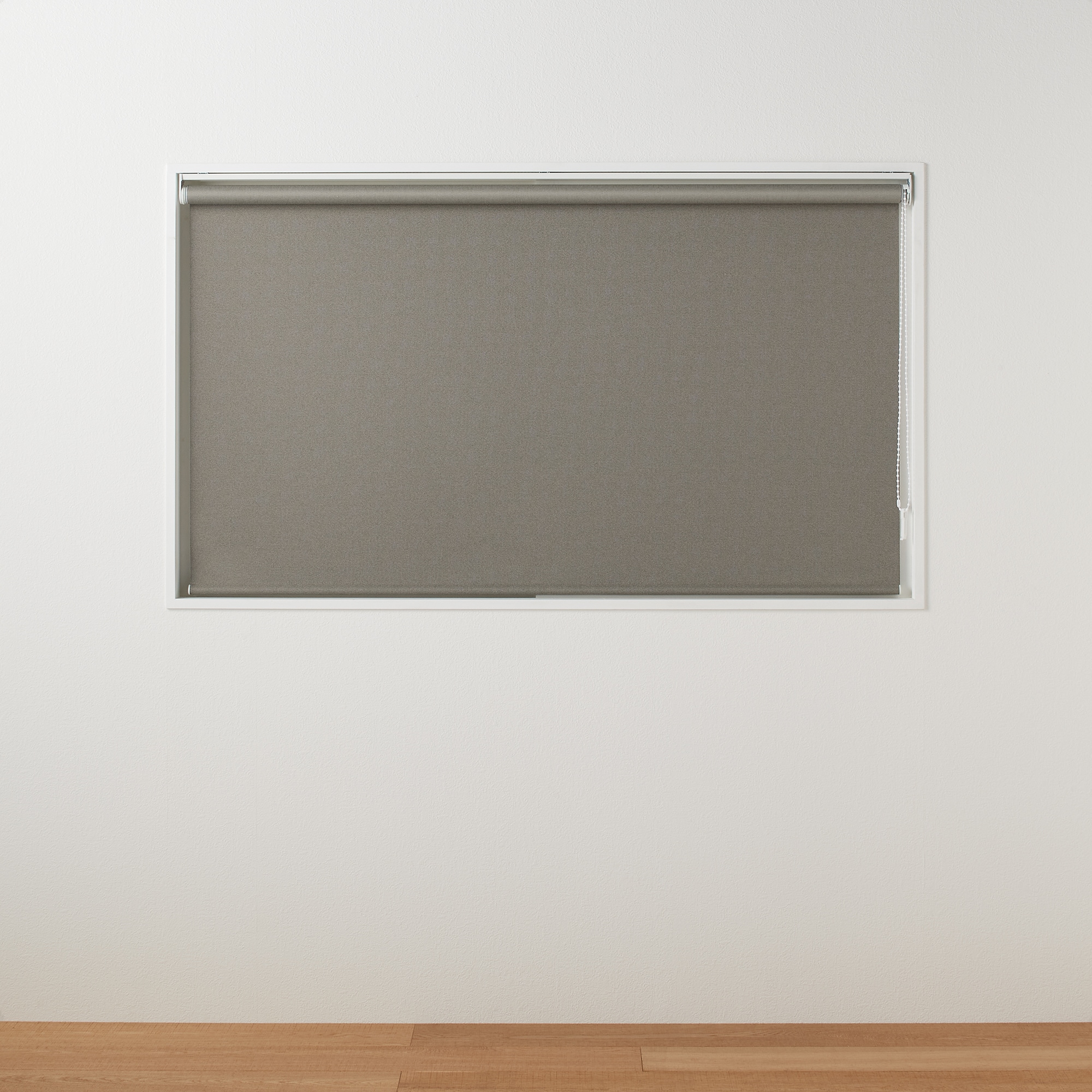 防炎・遮光性　ポリエステルバスケット織りロールスクリーン・チェーンタイプ／グレー