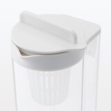 ストレーナー付き冷水筒