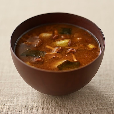 素材を生かした味噌汁　なめこの赤だし　４食