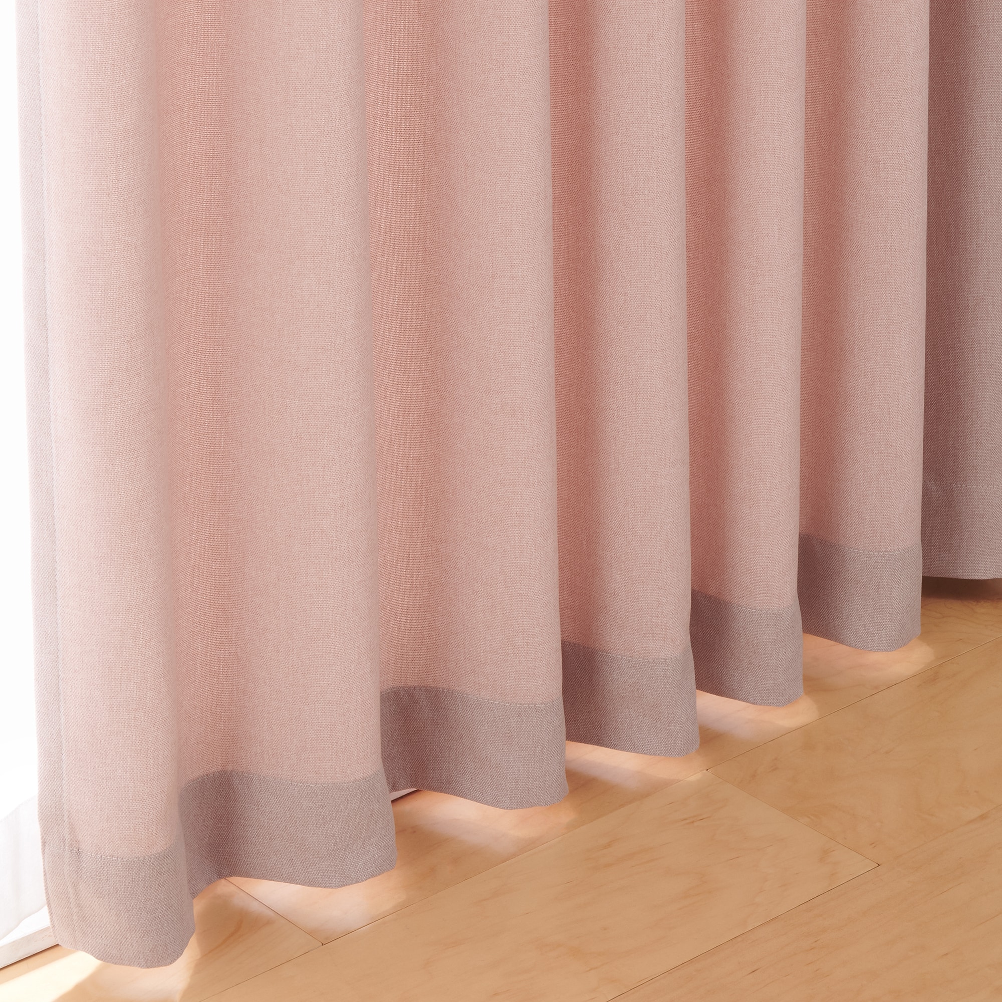 ポリエステルオックスプリーツカーテン２倍ヒダ／ピンク
