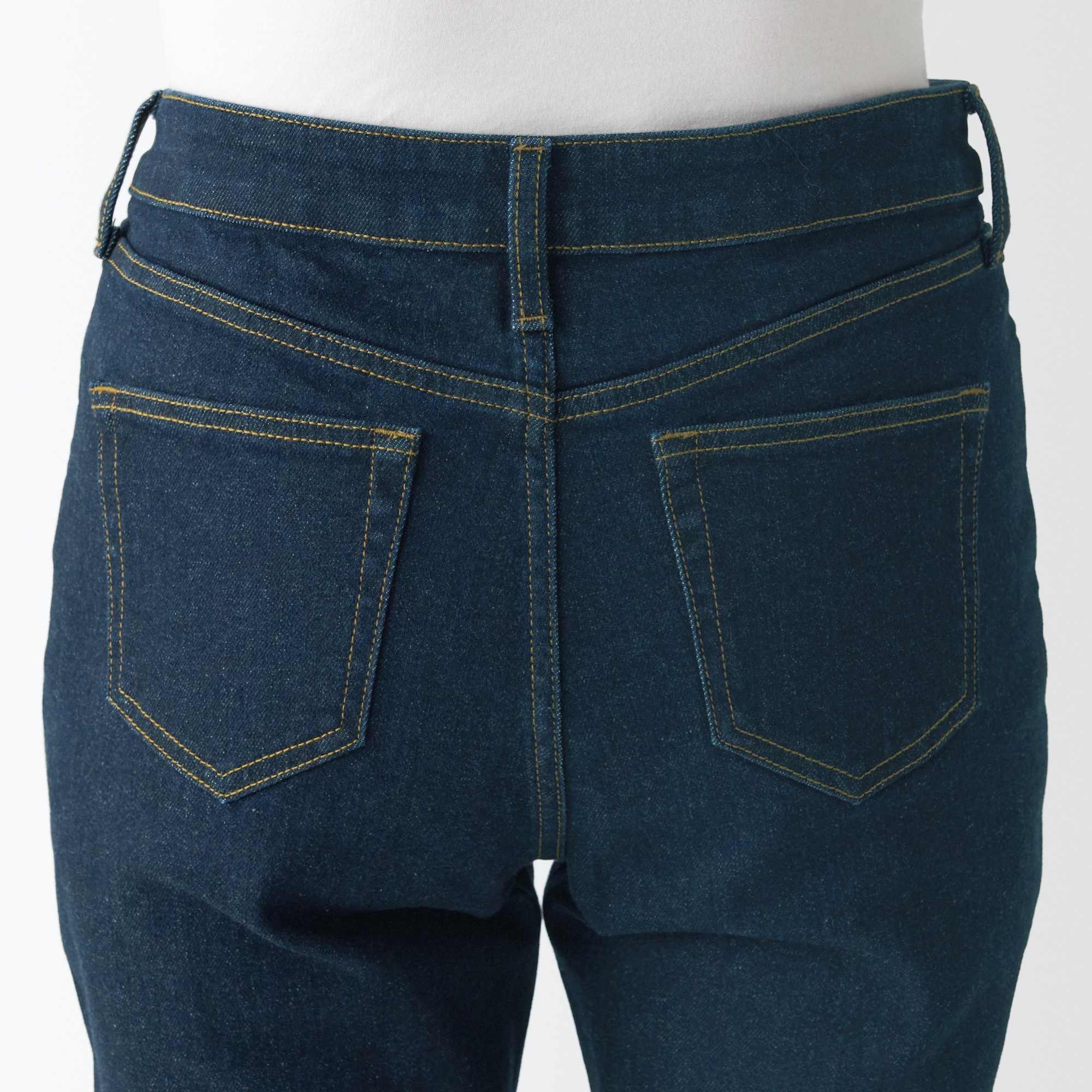 ストレッチデニムスリムパンツ　股下７５