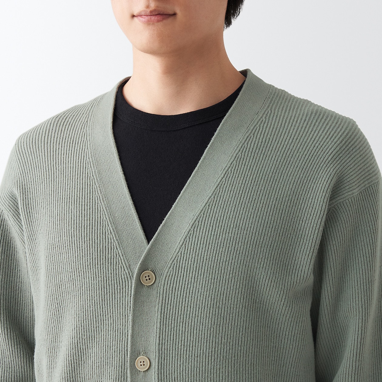 Cardigan Knitted with Yarn That Keeps Its Shape: Light Green Cardigan Knitted with Yarn That Keeps Its Shape: Light Green