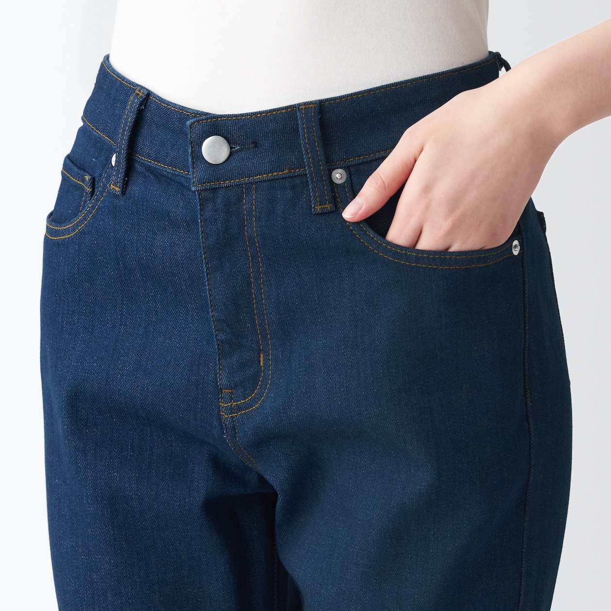 ストレッチデニムスリムパンツ　股下７５　ブルー