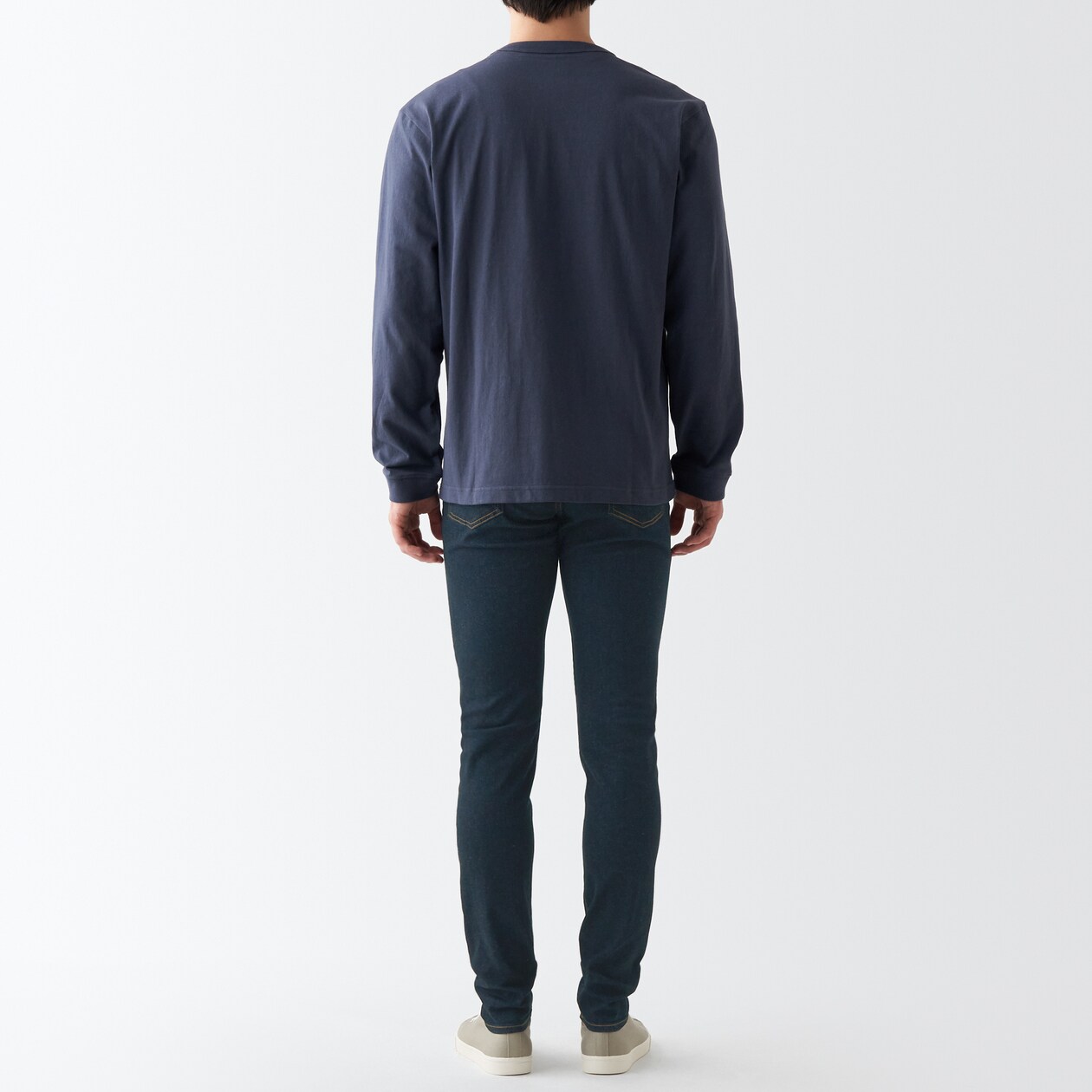 スーパーストレッチデニムスキニーパンツ　股下８２ｃｍ　ダークネイビー