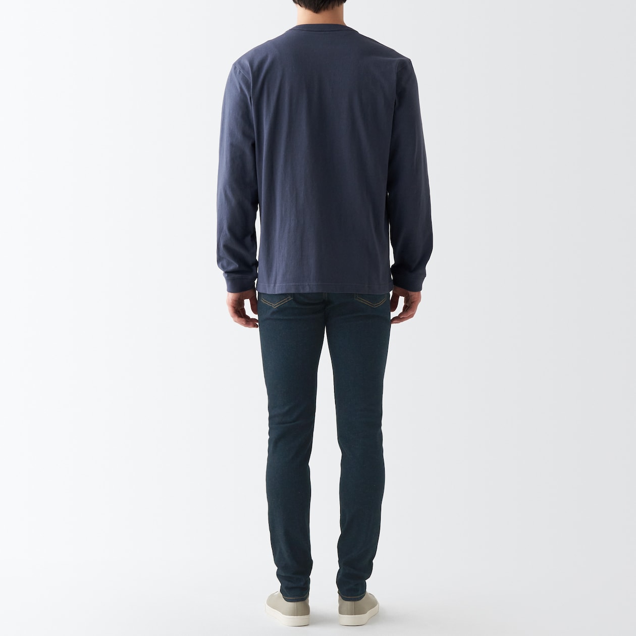 スーパーストレッチデニムスキニーパンツ　股下８２ｃｍ　ダークネイビー