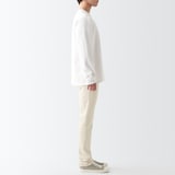 ストレッチデニムスリムパンツ　股下８２ｃｍ　生成