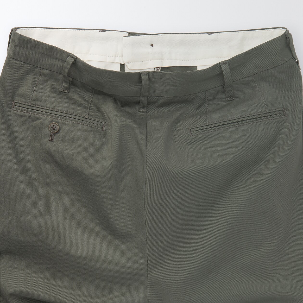 ストレッチチノスリムパンツ　股下８２ｃｍ