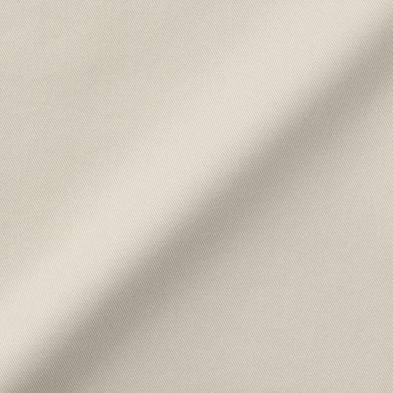 ストレッチチノスリムパンツ　股下８２ｃｍ