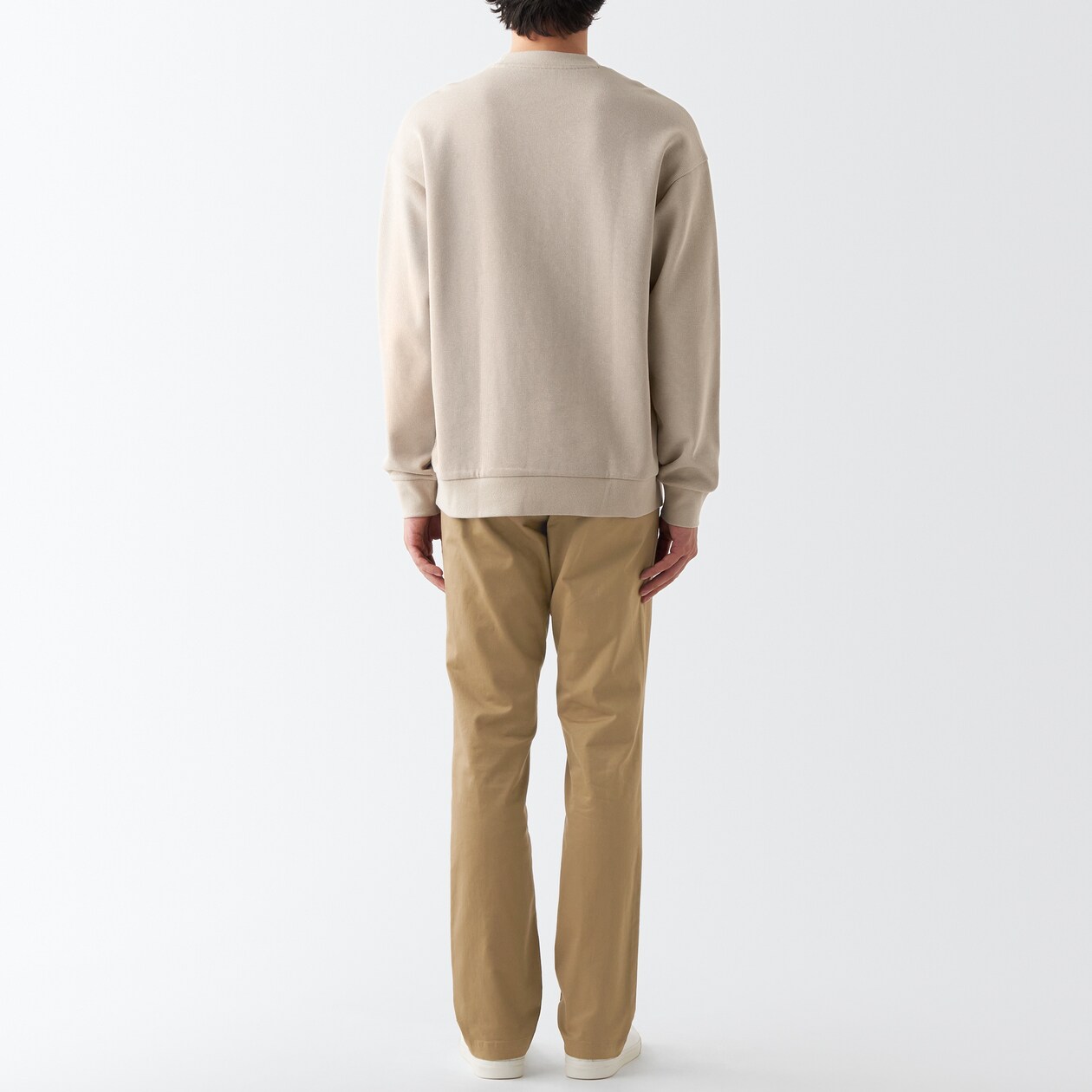 ストレッチチノスリムパンツ　股下８２ｃｍ