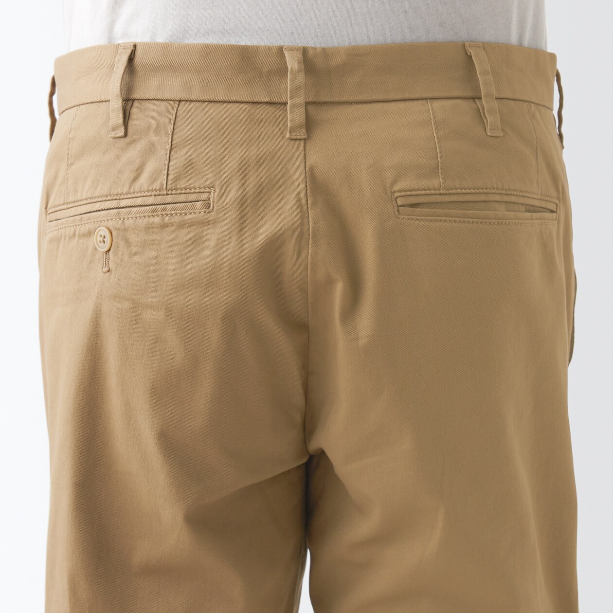 ストレッチチノスリムパンツ　股下８２ｃｍ