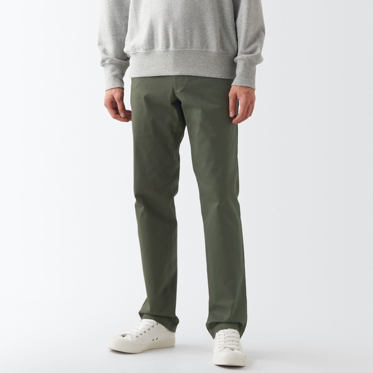 ストレッチチノスリムパンツ　股下８２ｃｍ