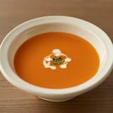 素材を生かしたスープ　海老のビスク