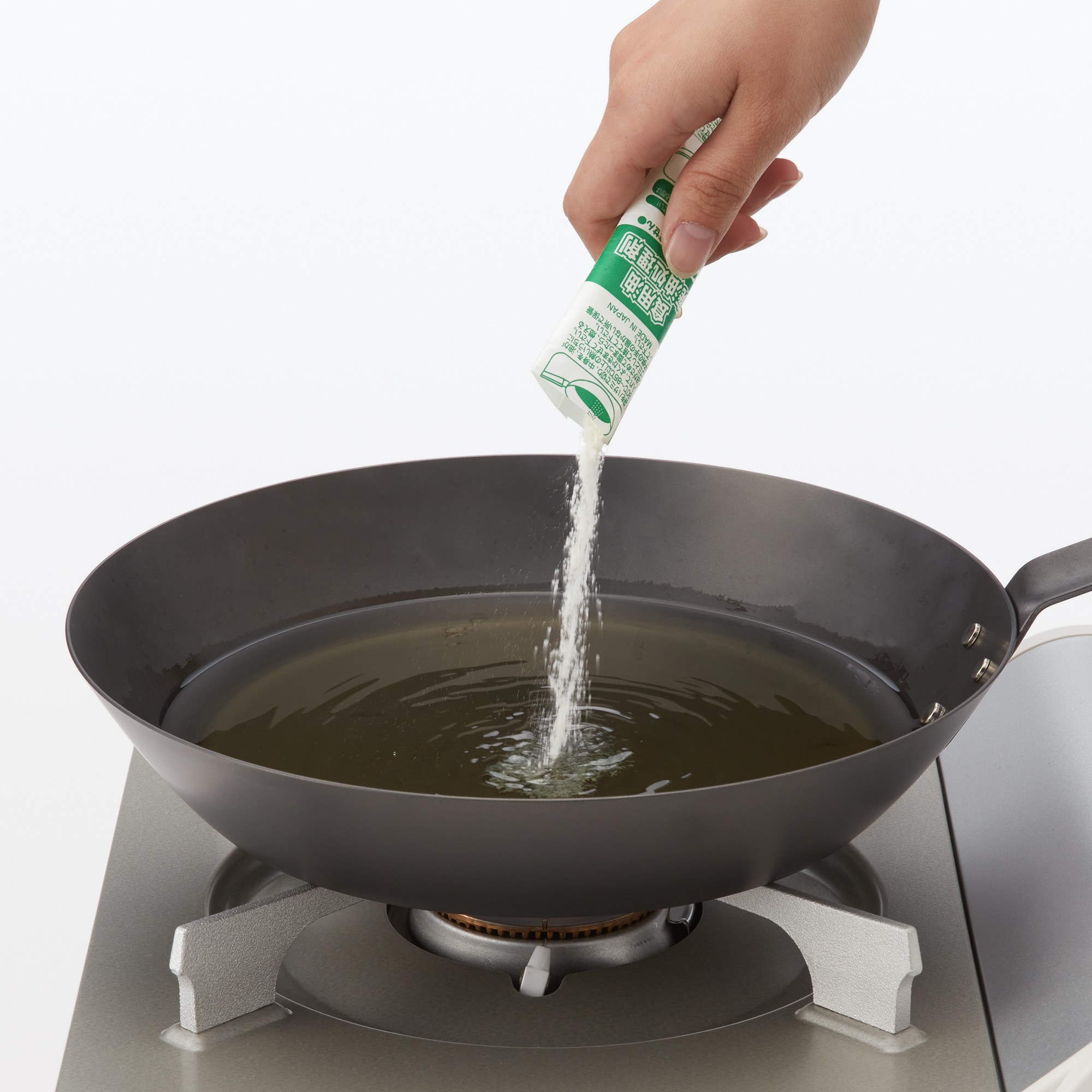 植物成分１００％　固めて捨てる油処理剤