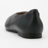 疲れにくい　レザー深履きシューズ