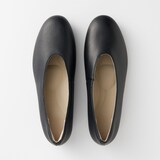 疲れにくい　レザー深履きシューズ