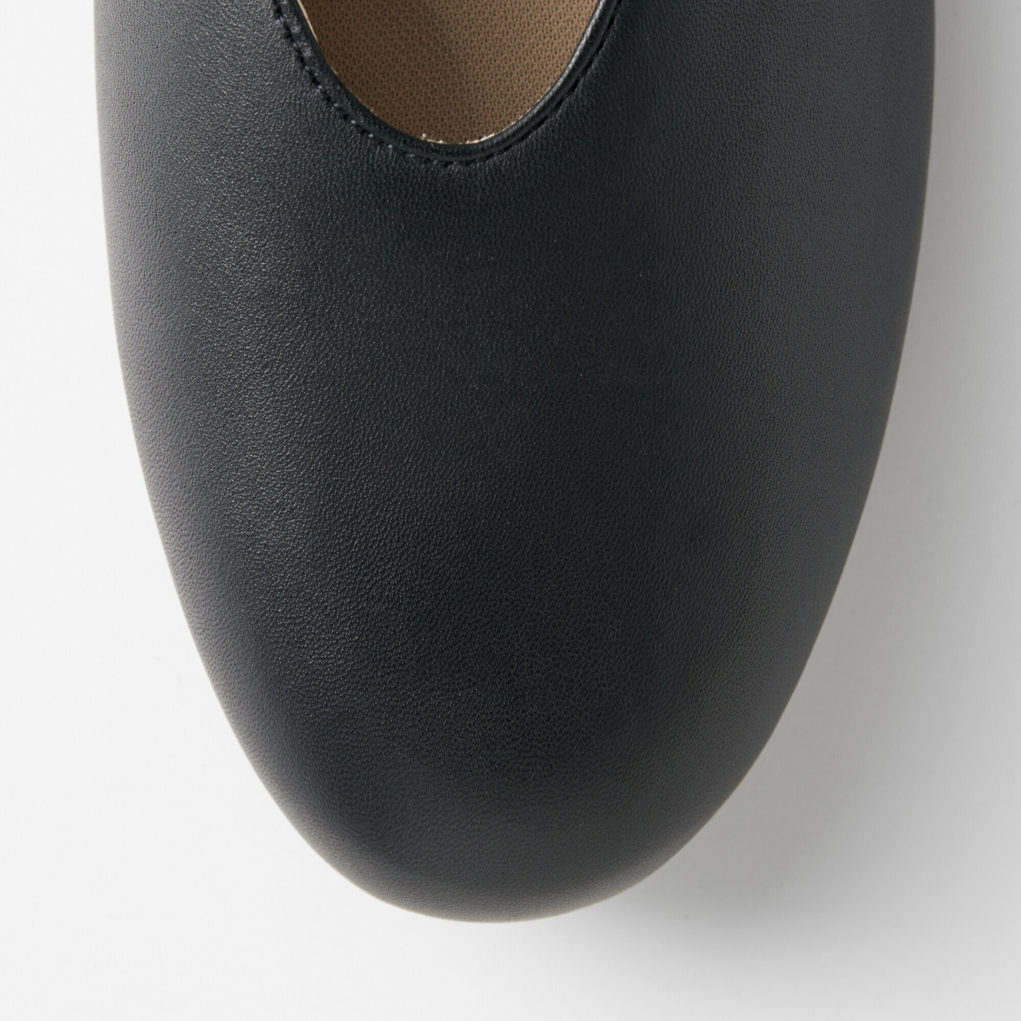 疲れにくい　レザー深履きシューズ