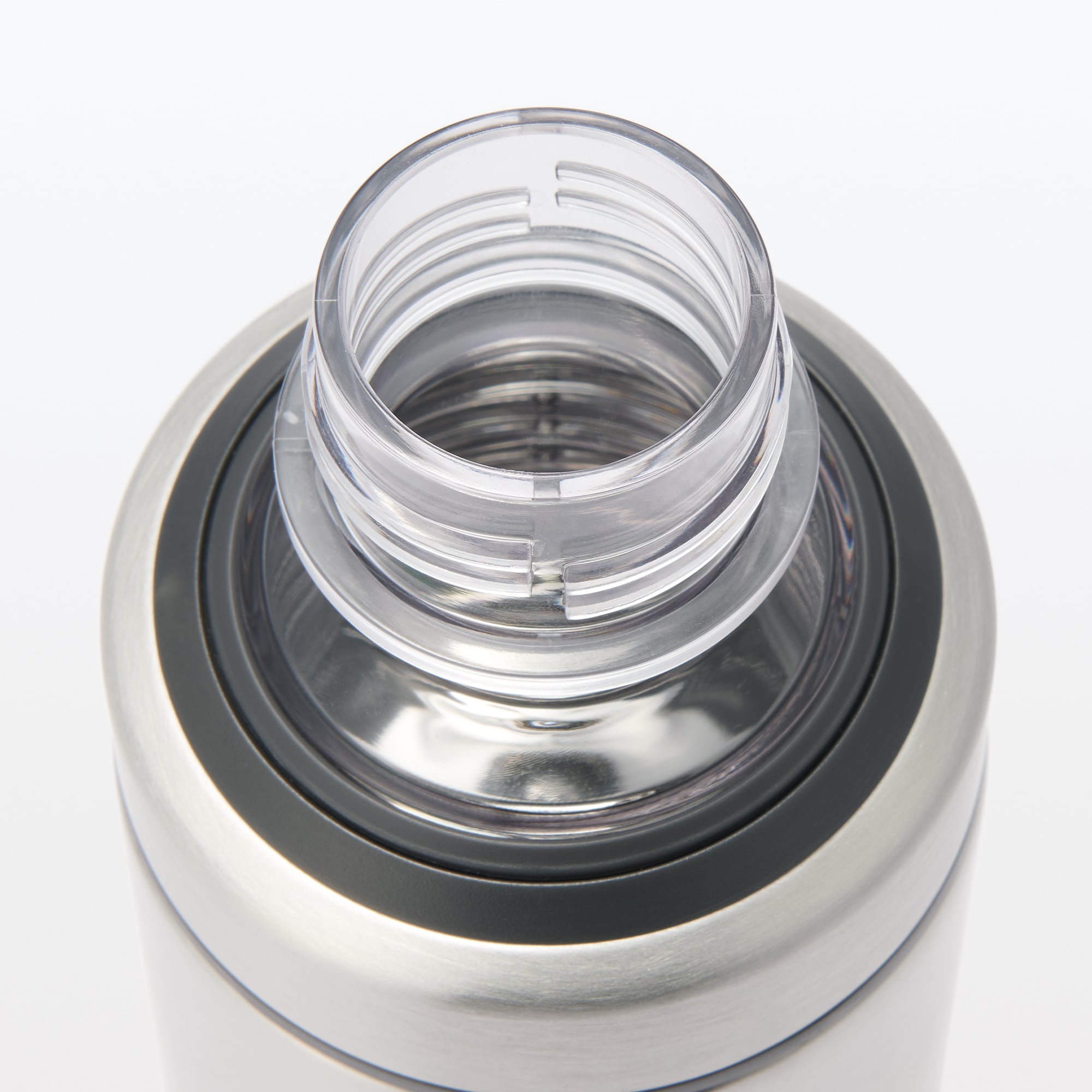 ステンレス　炭酸にも使える　保冷ボトル