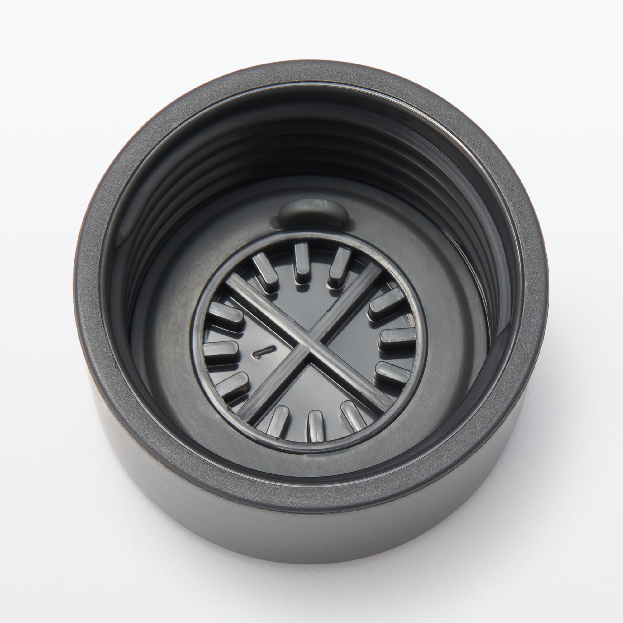 ステンレス　炭酸にも使える　保冷ボトル