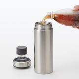 ステンレス　炭酸にも使える　保冷ボトル