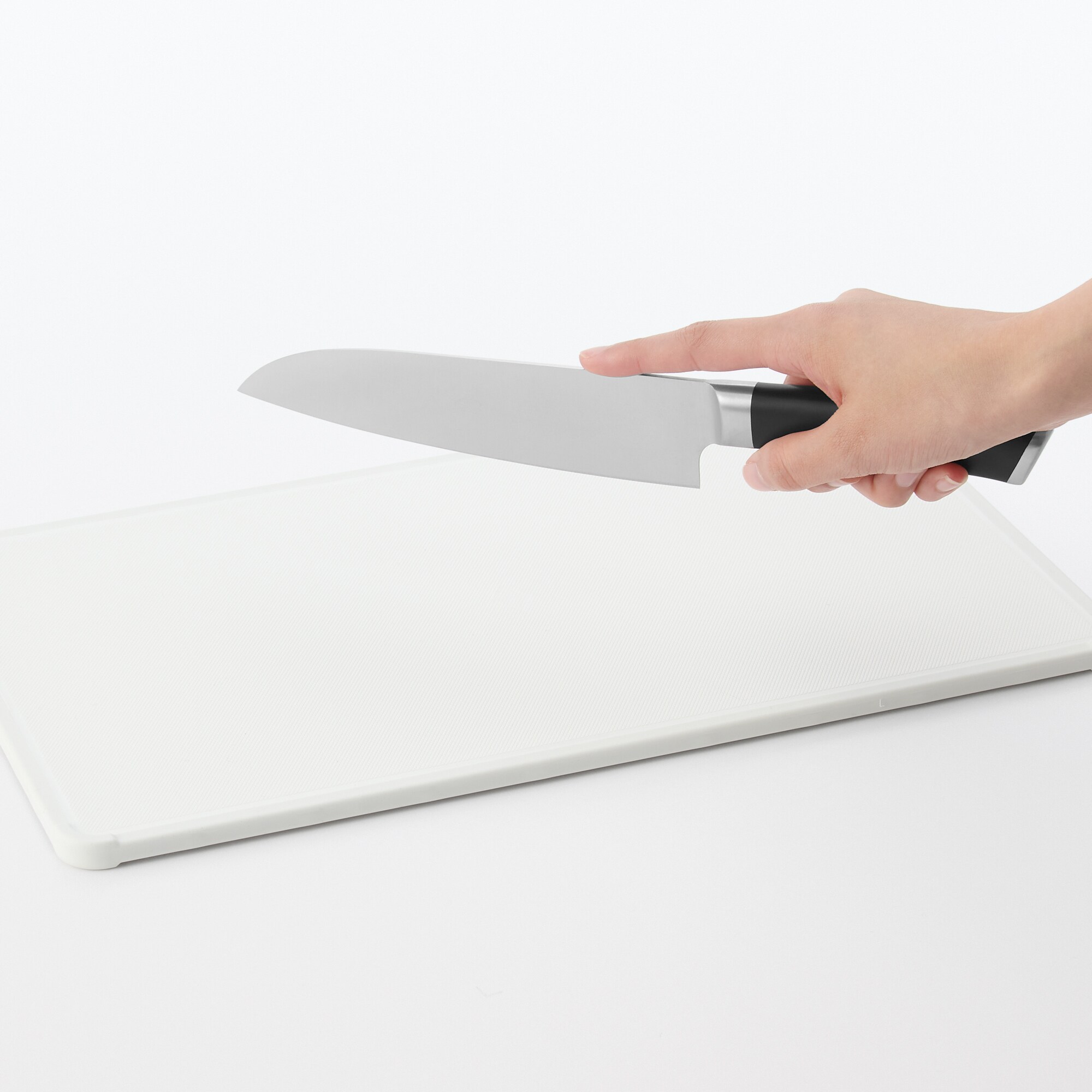 握りやすく切りやすい　三徳包丁