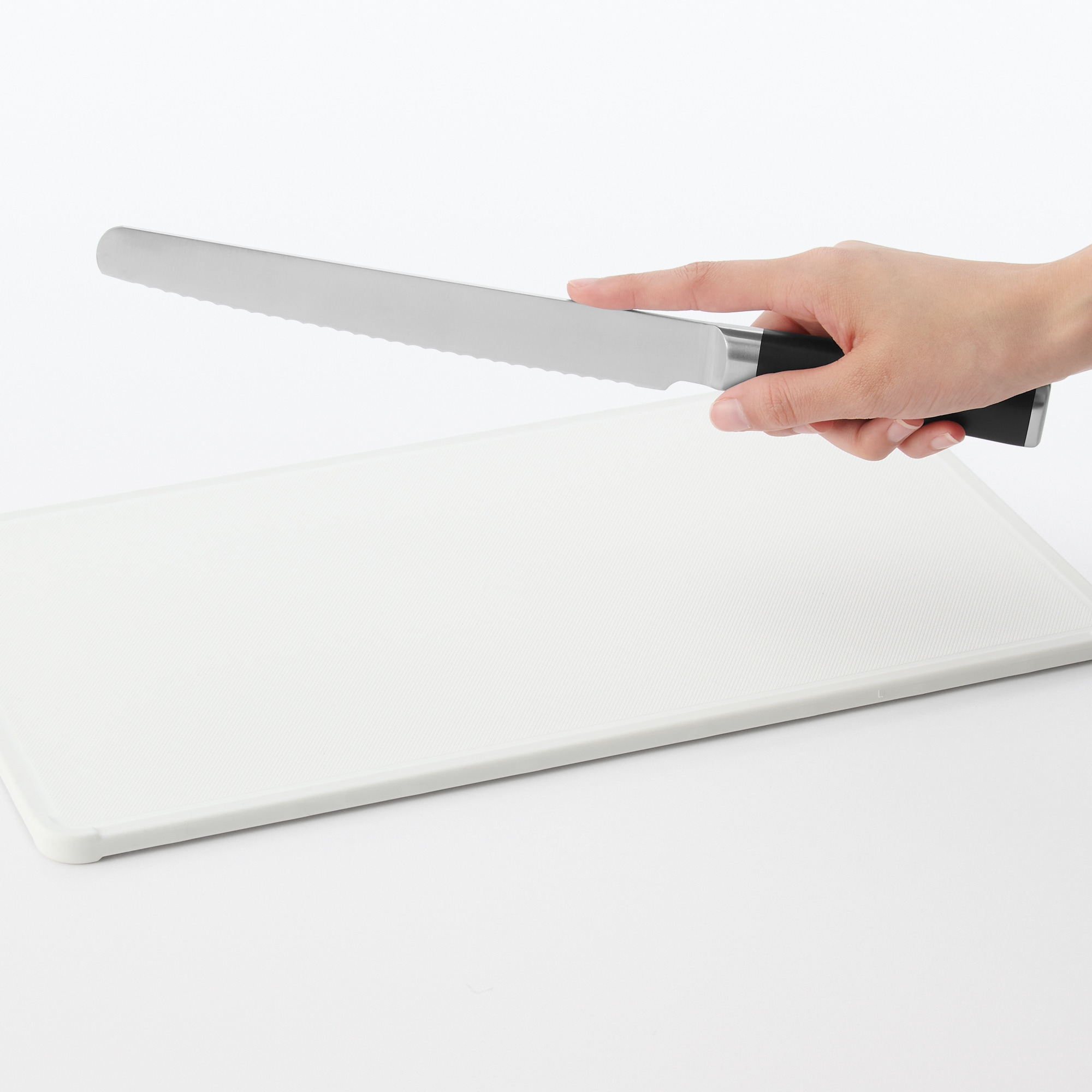 握りやすく切りやすい　パン切り包丁