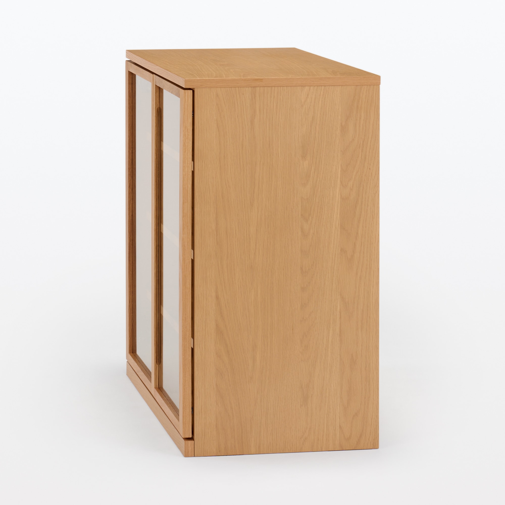 木製キャビネット　ガラス扉　オーク材突板