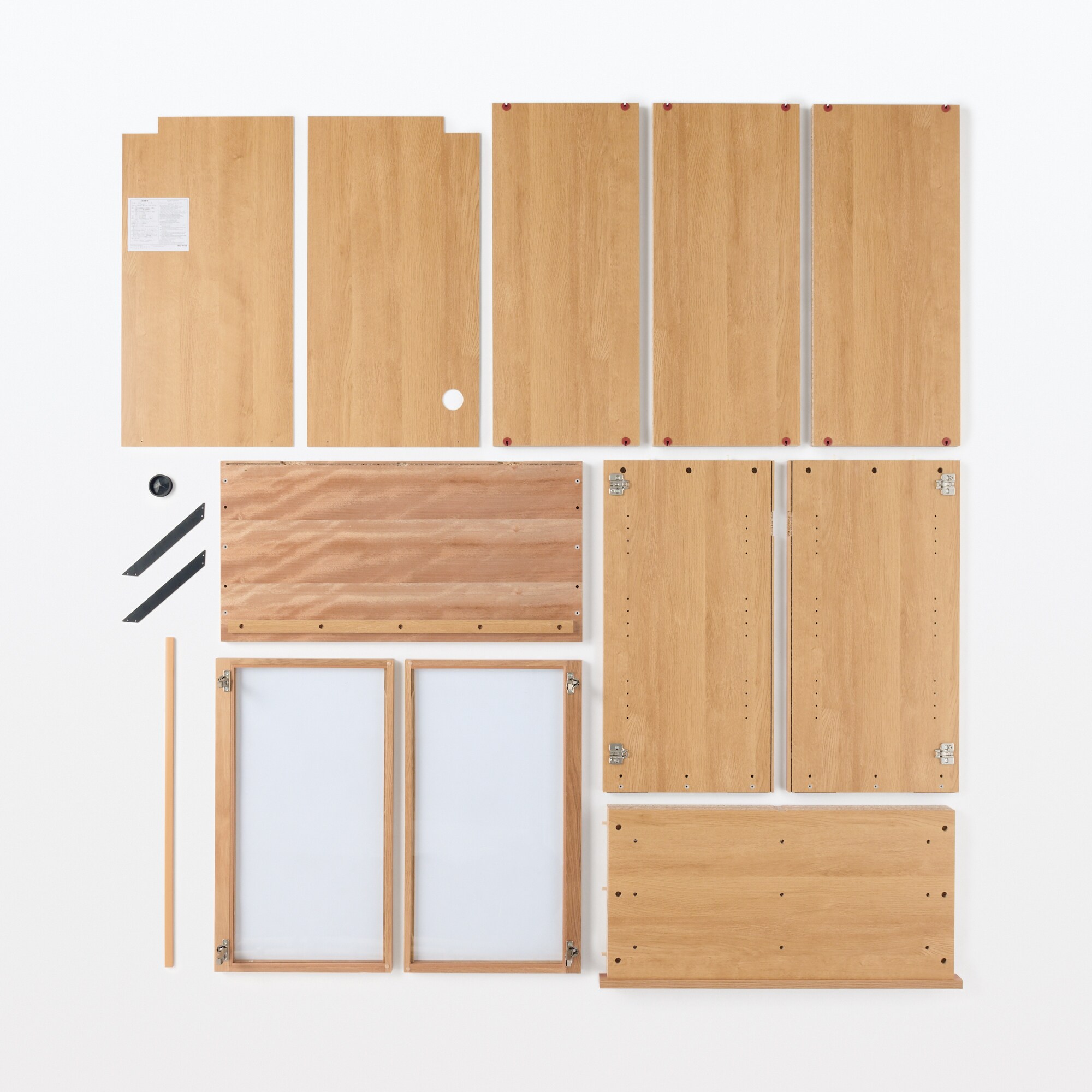 木製キャビネット　ガラス扉　ウォールナット材突板