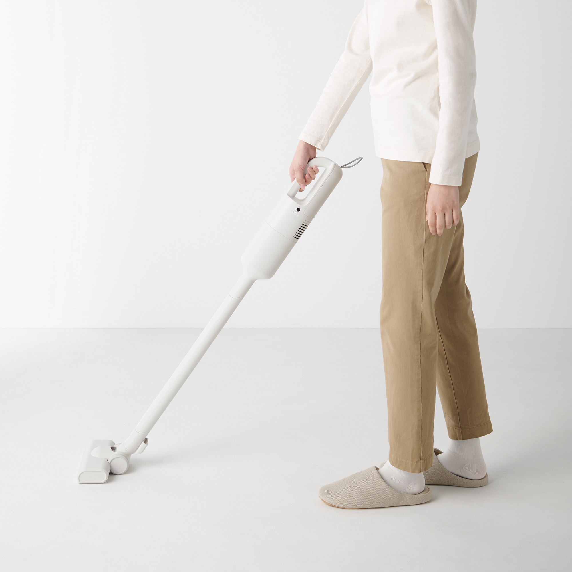 コードレススティッククリーナー