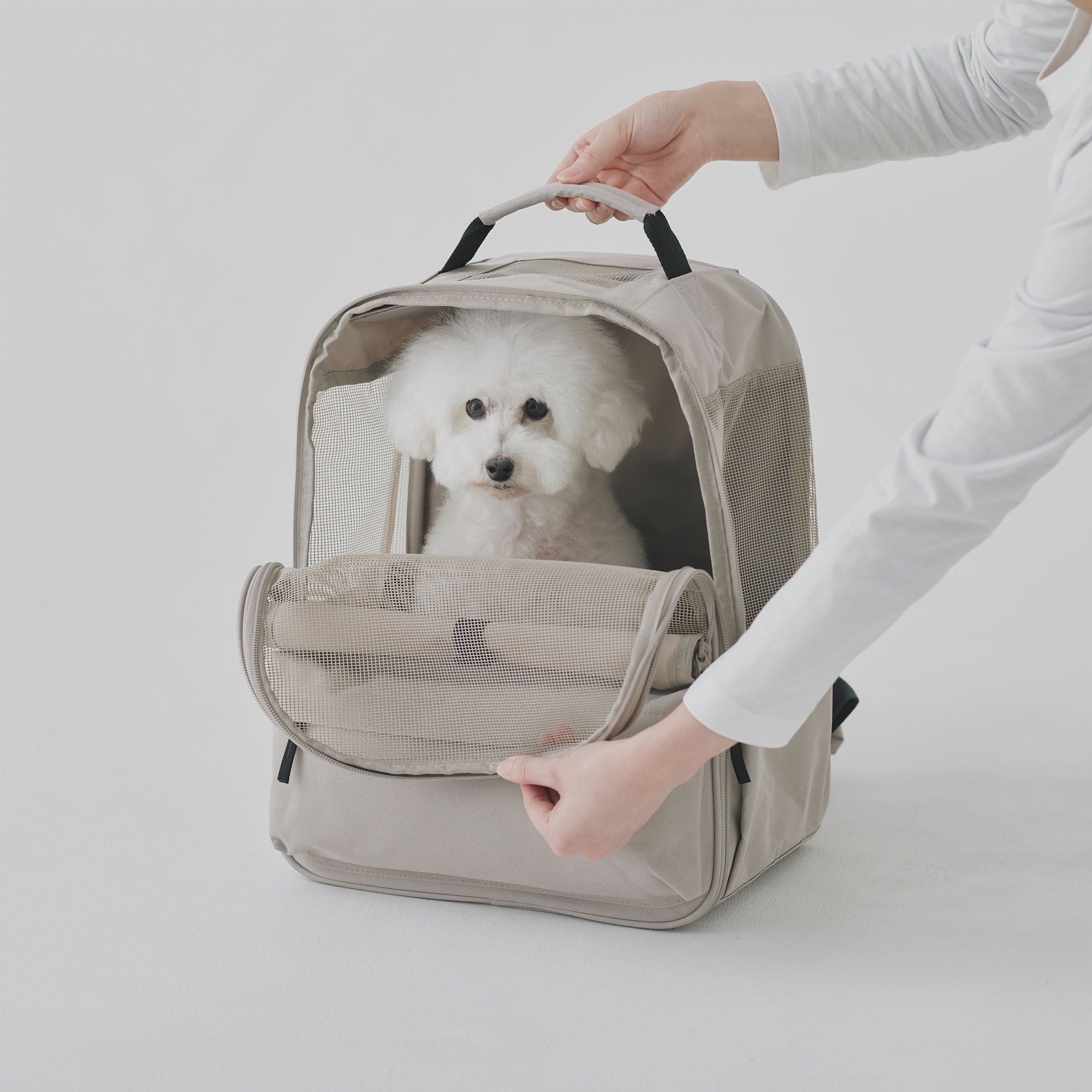ペット用　キャリーバッグ　リュック型