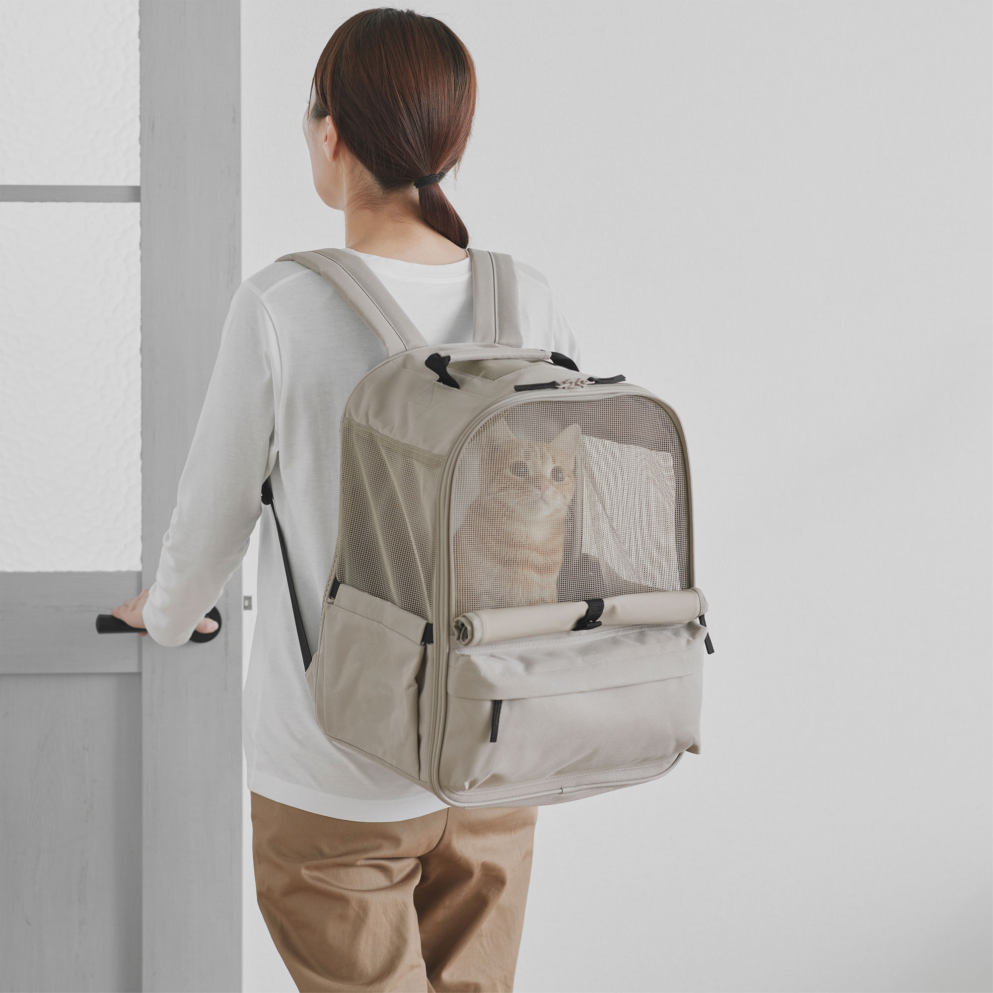 ペット用　キャリーバッグ　リュック型