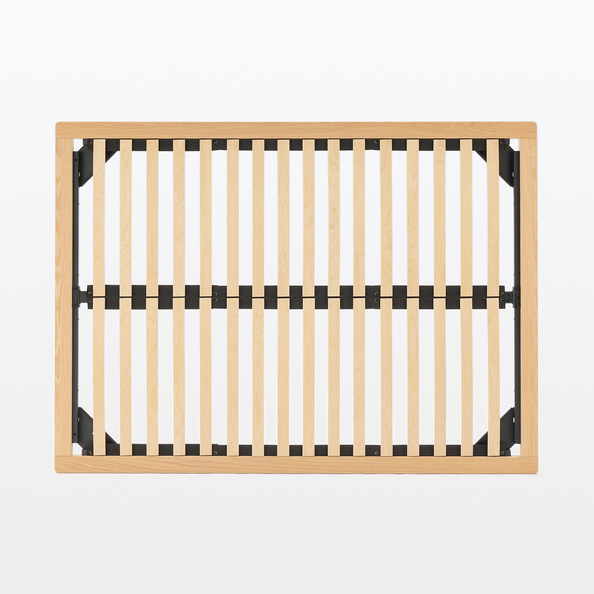 木製ベッドフレーム