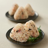 梅ひじきのおこわおにぎり