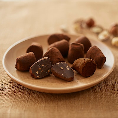 【季節限定】カカオトリュフ　ヘーゼルナッツ　１００ｇ