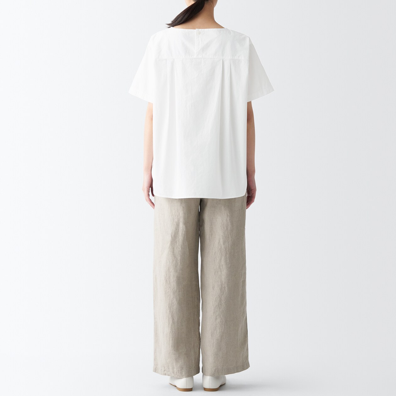 涼感半袖ブラウス